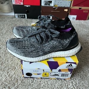 Used but lightly worn Women’s Adidas Ultraboost Uncaged Size US 6